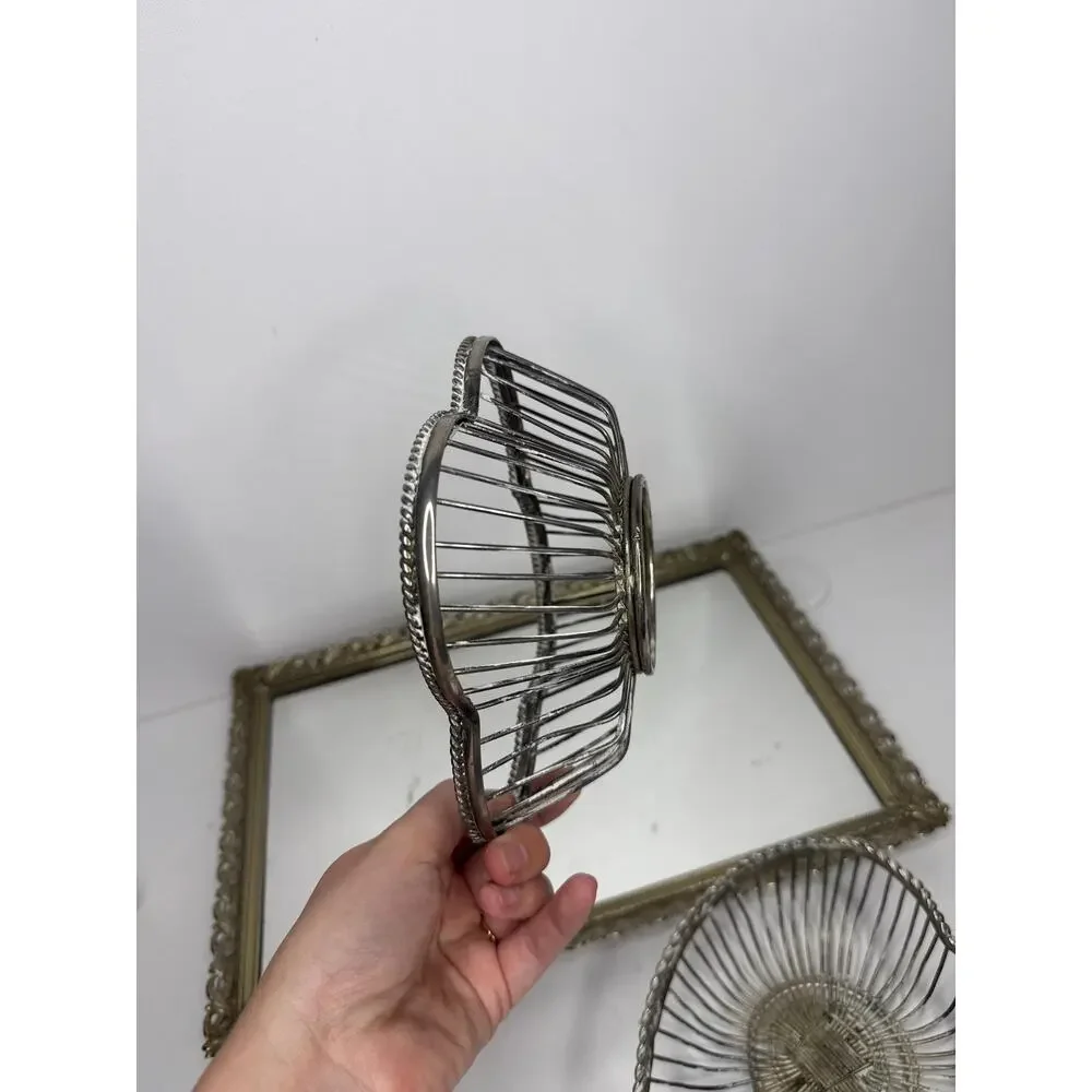 Vintage Silver Plated Bowl / Baskets Set Of 2, jewelry Catchall , silver heart